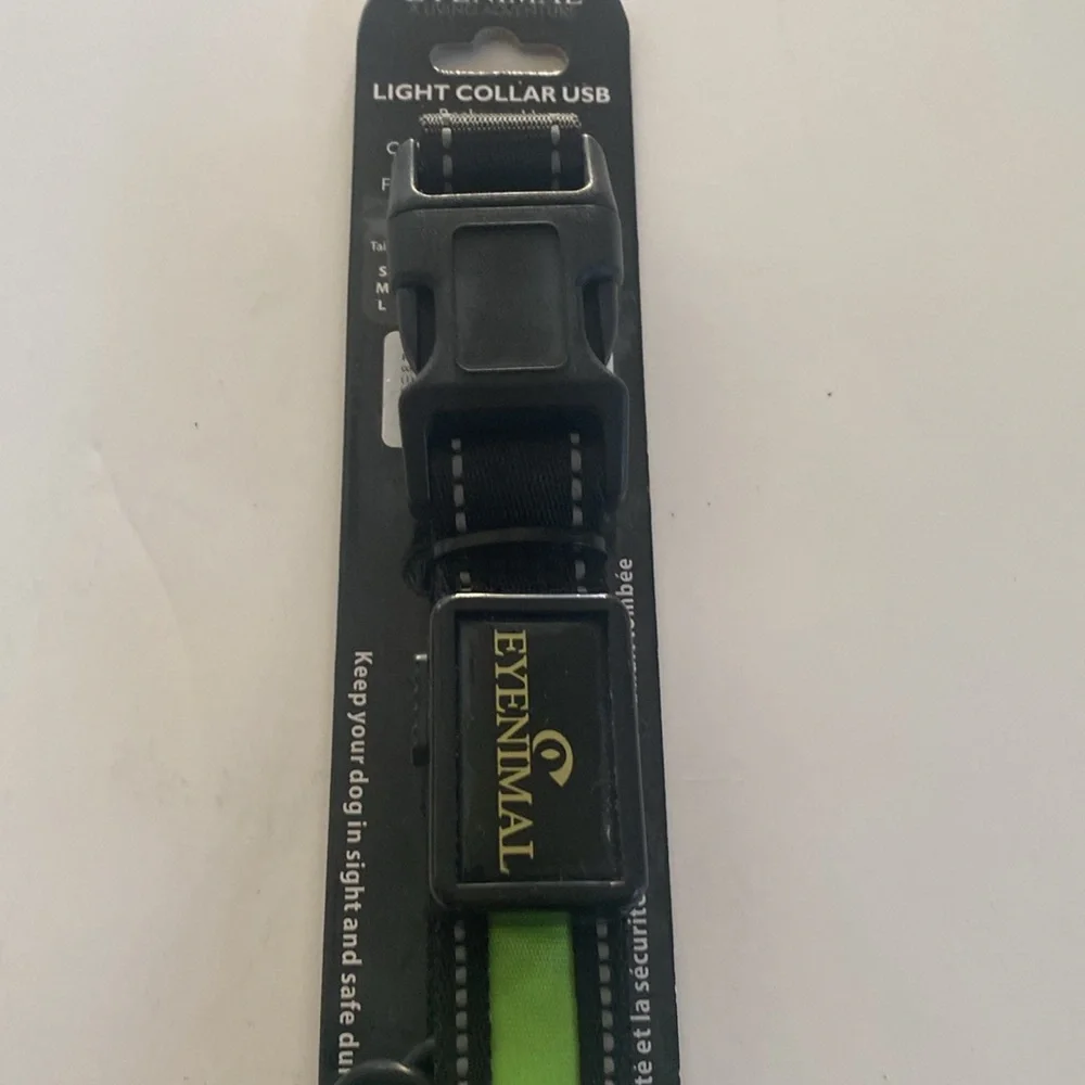 Eyenimal Black and Green Dog Collar with Rechargeable Flashing Light.NWOT
